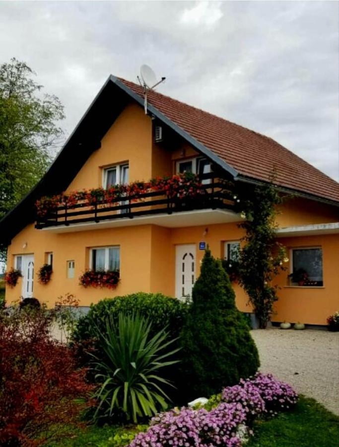 House Jelena&Marija Rakovica Exterior foto